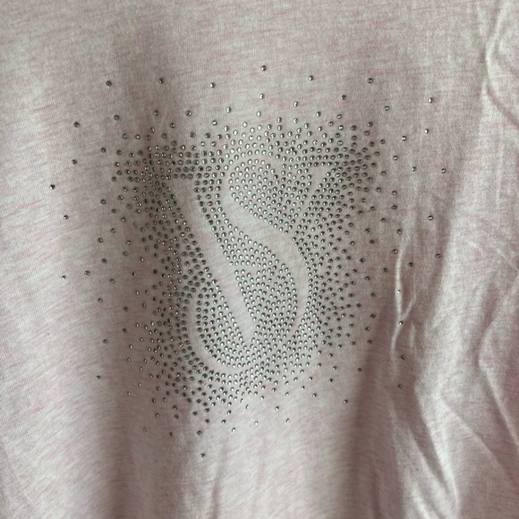 Victoria’s Secret perfect tee - Picture 3 of 5